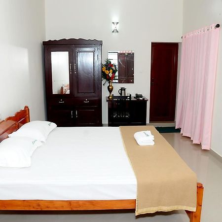 Greenfield Inn Thiruvananthapuram Quarto foto